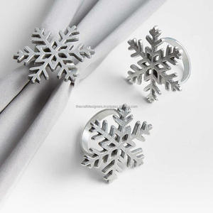 Coffrets cadeaux de bagues en laiton de luxe à motif plume, dernières créations de porte-serviettes pour la décoration de table, faits à la main - Product Image 2