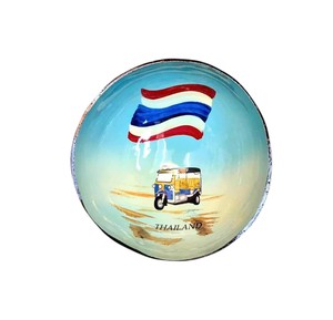 Tazón de Coco Lacado Creativo, Recuerdo Único de Tailandia, Tazón Decorativo con Ilustraciones, Perfecto para Decoración Artística del Hogar - Product Image 1