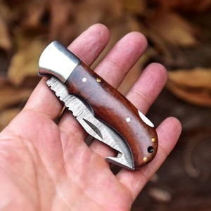 Cuchillo de bolsillo plegable DIY de Damasco de gran venta con mango de madera natural |   Cuchillo de Caza y Camping EDC Hecho a Mano |   Logotipo Personalizado 3 Años - Product Image 1