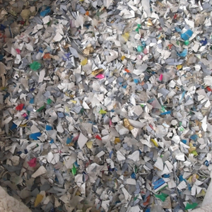 เม็ดพลาสติก HDPE รีไซเคิลแบบโปร่งใสสีฟ้า ความชื้นต่ำ เกรดสำหรับการผลิตพลาสติกแบบฉีดขึ้นรูป IL - Product Image 3