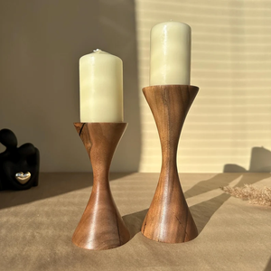 Juego de Portavelas de Nogal Hechos a Mano: Decoración para el Hogar de Madera Natural por B H Brothers - Product Image 1