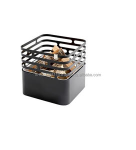 Bol de foyer en fer robuste pour l'extérieur avec un design rustique pour les soirées de feu de joie dans le jardin et le patio. - Product Image 5