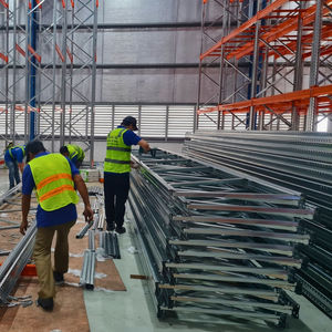 Componente de Rack Vertical Diseñado para Brindar Soporte de Carga Vertical y Estabilidad Estructural para Sistemas de Estanterías de Paletas - Product Image 2