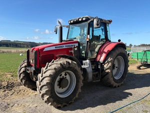 Tracteur agricole Massey Ferguson 7480 Dyna-V-T - Product Image 2