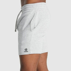 Pantalones cortos de gimnasio de tela suave y elástica, diseñados para entrenamiento físico, deportes, movimiento, flexibilidad y comodidad durante todo el día. - Product Image 3