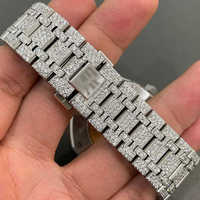 Montre de luxe pour homme, entièrement pavée de moissanite, 41 mm, en acier inoxydable, mouvement à quartz, affichage de la date, style sport, hip-hop, avec breloque
