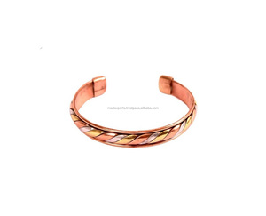 Bracelets magnétiques élégants et luxueux en alliage de cuivre de haute qualité 99,99% avec logo personnalisé, design unique pour femmes, à porter au quotidien - Product Image 6