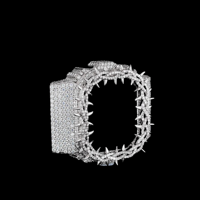 Montre de luxe en quartz avec lunette carrée sertie de diamants, modèle GS-5600, lunette personnalisée style dents de requin pavée, finition or blanc, cadran en verre, édition limitée