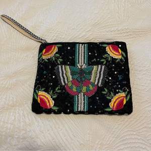 Porte-monnaie artisanal haut de gamme en perles, broderie de perles, mini portefeuille à prix avantageux - Product Image 2