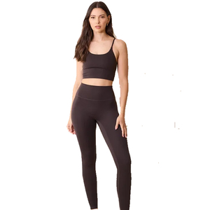 Ropa Deportiva al por Mayor para Mujer: Conjuntos de Yoga y Fitness de Cintura Alta, Sin Costuras, con Espalda Cruzada y Top Corto de Cuello Redondo - Product Image 3