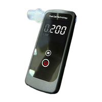 Alcooltest numérique portable Alcopatrol de conception britannique OEM avec écran LCD, capteur à pile à combustible, précision +/-0,008