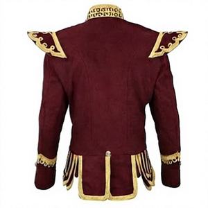 เสื้อแจ็คเก็ตวูลลายควิลท์สีแดงวินเทจ กระดุมปักลายทอง ลายเสือดาว การ์ตูน  คอตั้ง  แบบยูนิเซ็กส์ - Product Image 2