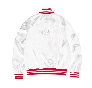 Chaqueta Bomber Varsity de Satén Unisex Personalizada de Alta Calidad con Parches Bordados y Cierre de Cremallera para Invierno - Product Image 2