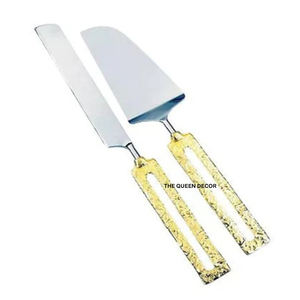 Juego de Cubiertos de Metal con Diseño Moderno, Mango de Aluminio y Acero Espejado, para Uso en Hoteles y Restaurantes, con Detalles Dorados - Product Image 1