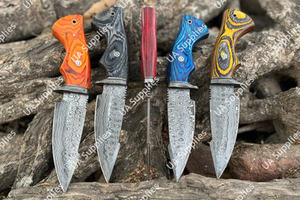 Cuchillo de Caza Táctico de Supervivencia de Hoja Fija Forjado a Mano en Acero de Damasco con Punta Caída y Mango de Madera Pakka, OEM - ¡Producto Superventas! - Product Image 6