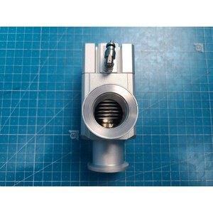 Válvula Angular de Alto Vacío SMC XLA-25AH0 Usada Como Pieza de Repuesto para Equipos de Semiconductores Legacy - Product Image 5