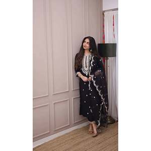 Conjunto de parte superior y Dupatta para mujer con codificación de bordado de secuencia Dori elegante - Product Image 1