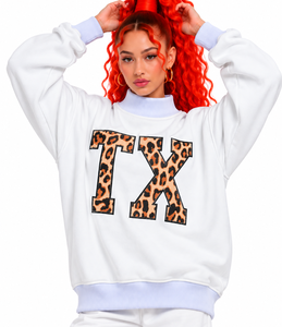 Sudadera Blanca Extra Grande con Cuello Alto para Mujer, Estampado de Leopardo TX, Manga Larga, Tejido de Algodón, Estilo Otoñal - Product Image 4