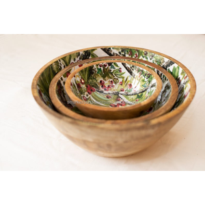 Bol de service en bois d'acacia rouge hivernal, écologique, classique et élégant, 15 cm, accent de table pour la décoration des fêtes et l'usage quotidien - Product Image 1