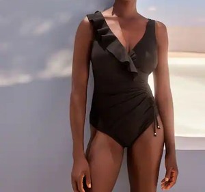 Traje de Baño Rojo Sexy de Una Pieza para Mujer, Cuello en V Profundo, Fruncido, Corte Alto, Spandex, Poliéster, Secado Rápido, Sin Costuras, Ropa de Playa - Product Image 3