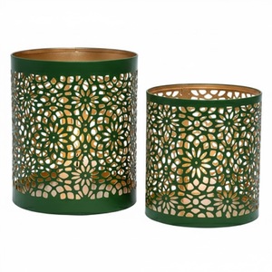 Portavelas Redondo de Metal Verde Hierro con Diseño Geométrico Recortado para Decoración del Hogar, Bodas y Navidad - Product Image 5