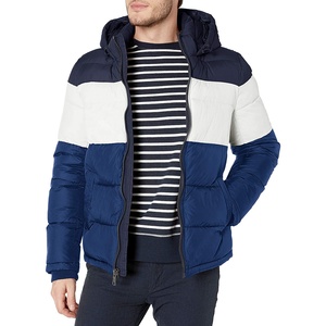 Chaqueta cortavientos acolchada de moda informal de invierno personalizada para hombre con cuello levantado nuevos abrigos de burbujas de bombardero con capucha de invierno - Product Image 1