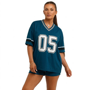 Conjunto de Dos Piezas Unisex de Talla Grande, Jersey de Fútbol Americano con Estampado y Pantalones Cortos a Juego, Ropa Deportiva Urbana - Product Image 1