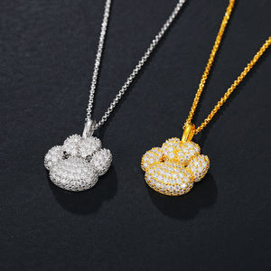 Pendentif en forme de patte d'animal avec incrustation de strass, collier en alliage plaqué or et argent, bijoux à la mode unisexe, cadeau - Product Image 1
