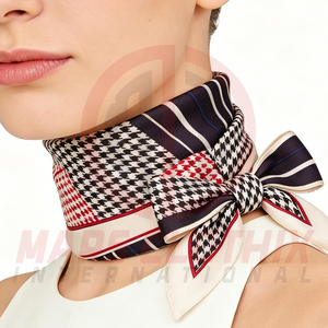 Bandana multifonction personnalisé pour femme – Style unique, décontracté et élégant en satin - Product Image 4