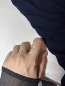 แหวนแต่งงานทองคำขาว 14k เพชรทรง Asscher ผลิตในห้องปฏิบัติการ ดีไซน์คลาสสิก เครื่องประดับหรูหรา ความงดงามเหนือกาลเวลา ระยิบระยับ ทนทาน ทันสมัย - Product Image 5