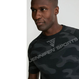 Camiseta de Jersey 100% Algodón con Logotipo Personalizado para Hombre, Estampado de Camuflaje Tie-Dye, Corte Regular, 240g, Manga Corta, Transpirable, Ligera y de Secado Rápido - Product Image 4