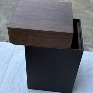 Urna de Madera Hecha a Mano, Caja de Cremación en Forma de Cubo, Acabado en Madera Natural, Duradera, Recuerdo Conmemorativo para Adultos - Product Image 3