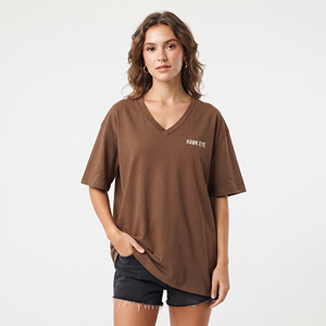 T-shirt personnalisé en coton épais pour femme, col en V, coupe oversize, uni, manches courtes, style streetwear décontracté, vente en gros - Product Image 3