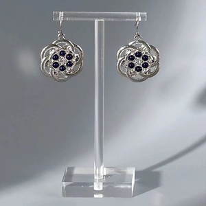 2025 nuevo acrílico transparente en forma de T soporte de exhibición de pendientes Mostrador de joyería accesorio de tiro soporte de exhibición de pendientes - Product Image 4