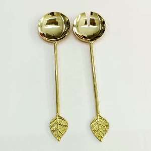 Juego de cuchara para servir de acero inoxidable pulido con espejo dorado a granel, mango de diseño de hoja, juego de servidor de ensalada decorativo de lujo - Product Image 1