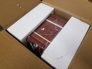 Urne pour animaux de compagnie en bois hexagonal naturel fabriqué à la main boîte à souvenirs de cendres de style européen meilleur prix du Vietnam - Product Image 6