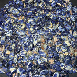 Vente en gros de pierres précieuses en vrac sodalite 100% naturelles, approvisionnement en vrac en cristal magnifique pour la fabrication de bijoux, pierre - Product Image 4