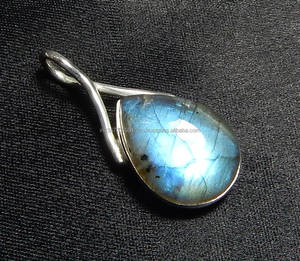 Colgante en forma de pera de Plata de Ley 925, colgante grande de labradorita hecho a mano, regalo de venta de San Valentín - Product Image 1