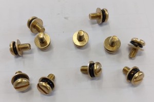 Tornillo SEMS de latón métrico M4 x 8 con cabeza alomada ranurada, cromado/niquelado, con arandela plana de resorte, alta precisión, para uso industrial y eléctrico. - Product Image 6