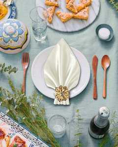 Anneaux de serviette dorés pour la mise en table, porte-serviettes décoratifs en métal pour mariage, fête, dîner, restaurant et décoration de table à domicile - Product Image 1