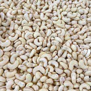 Hot Sale 2026 Ww180, Ww320 Vacuum Packed Cashew <b>Nuts</b> Vietnam Cashew <b>Nuts</b> Wholesale Reday To Ship - Product Image 1