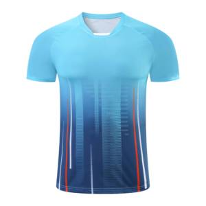 Maillot de sport athlétique pour homme à col ras du cou et manches courtes raglan, bleu dégradé, sublimé, anti-humidité - Product Image 1