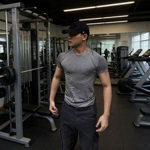 Camiseta Deportiva de Compresión para Hombre, de Secado Rápido, Elástica, Transpirable, Ajustada, de Manga Corta, para Gimnasio, Entrenamiento, Running - Product Image 5