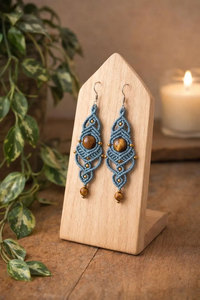 Boucles d'oreilles pendantes en macramé œil de tigre faites à la main, cordon bleu, pierre précieuse naturelle, style bohème, bijoux artisanaux faits à la main - Product Image 3