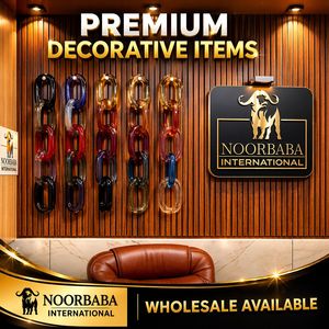 Décoration murale en résine NoorBaba avec chaîne, design Art Déco, faite à la main pour la chambre ou le salon - Product Image 1