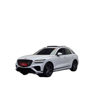 Genesis GV70 2.5T essence 2024, transmission intégrale, 68 109 km, norme Euro V, conduite à gauche, boîte automatique, sièges en cuir, caméra de recul - Product Image 1