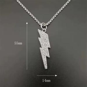 Collier de rappeur Dewisha Iced Out, bijoux hip-hop tendance, pendentif lettre en zircon diamant, bijoux en moissanite plaqué argent rond - Product Image 3