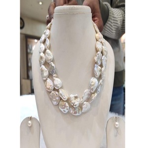 Magnifique ensemble collier et boucles d'oreilles en perles baroques d'imitation de qualité supérieure, 2 rangs, tendance, grade AA, pour femmes et jeunes filles, mariages et fiançailles - Product Image 1