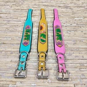 Collar de Cuero Genuino Vintage Venus Leathers para Perro, con Bordado, Hebilla Metálica, Impermeable, Accesorio de Moda y Lujo para Bolsos - Product Image 2