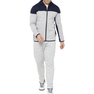 Conjunto de 2 piezas de ropa urbana de alta calidad para hombre: Sudadera con capucha de hip hop con pedrería y pantalones acampanados, chándal oversize con cremallera y remaches 2026 OEM - Product Image 1